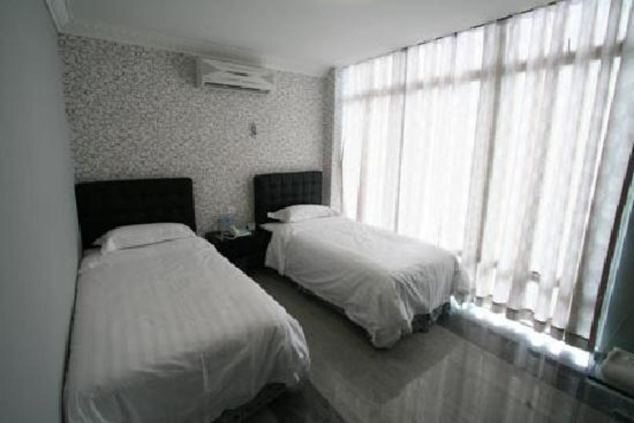 T Hotel Johor Bahru Skudai Exteriör bild